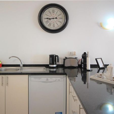 Vila Mar Praia - Free Wifi - 50 M From The Beach Armacao de Pera Exterior photo